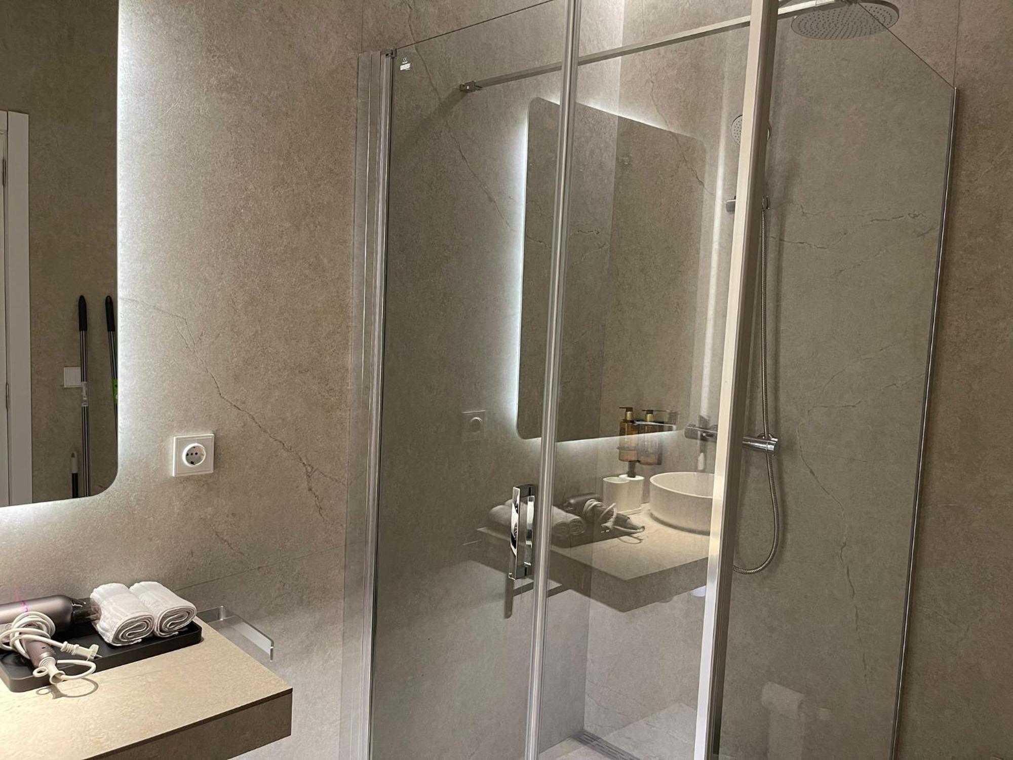 Osito Hub - Campoamor Valencia Ngoại thất bức ảnh